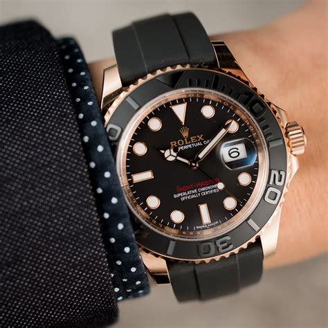 rolex yacht master 37 vs 40|yacht master 37 everose gold.